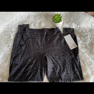 NWT Lululemon Align Jogger
